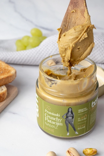 Crema proteica croccante al pistacchio con dolcificante