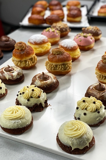 Set di farciture cremose per pasticceria