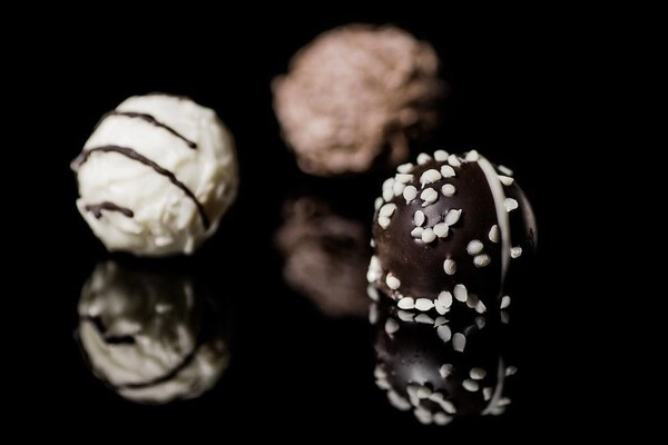 praline di cioccolato con crema ganache e cognac