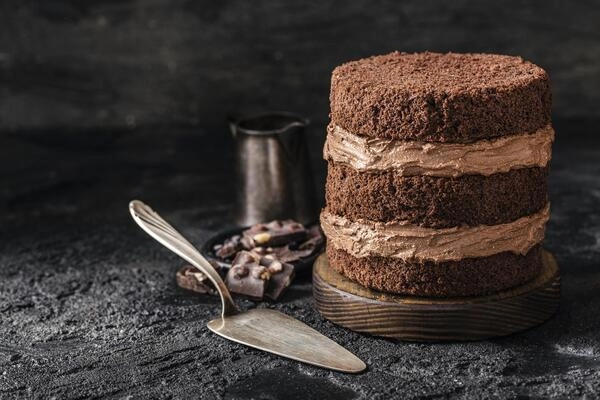 torta al cioccolato con crema