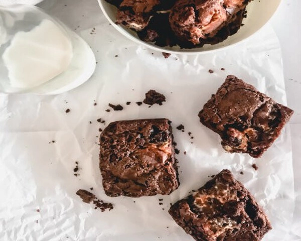brownies con ripieno di cheesecake