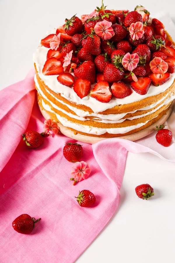 torta di fragole fatta in casa